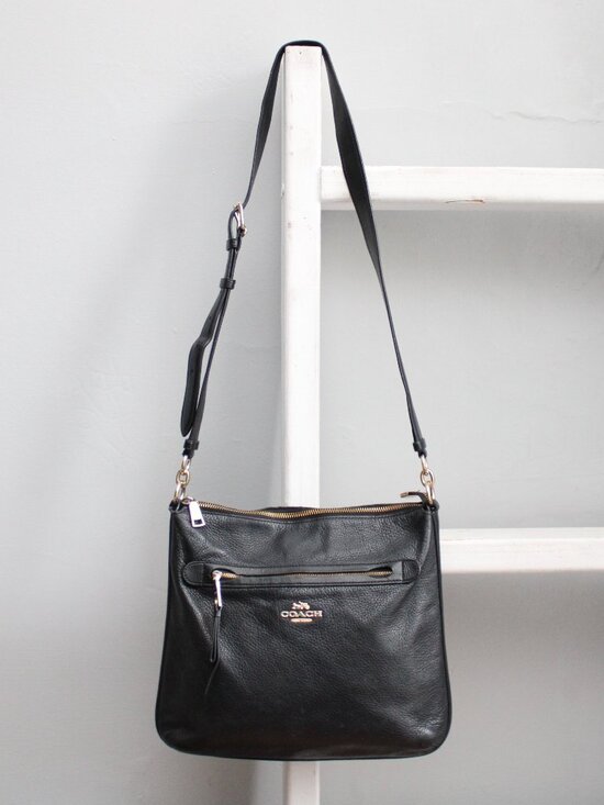 Coach Handbags - Coach Black Leather Mae Crossbody Bag Purse Gold Metal Accents F34823